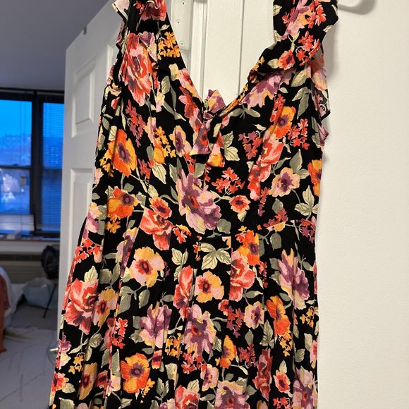 Kimchi Blue Floral Romper Size 6 - Picture 8 of 8